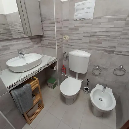 Apartment Sweet In Cenisia Turin
